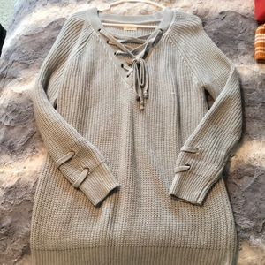 OversizedSweater shirt / or can be a sweater dress